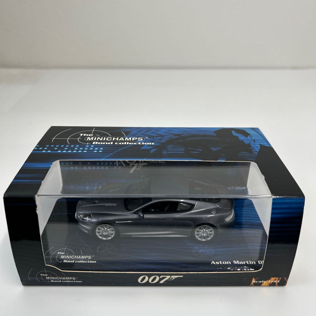 MINICHAMPS 1/43 CASINO ROYALE Aston Martin DBS James Bond アストンマーティン ボンドカー 映画 007 カジノロワイヤル ミニカー_画像8