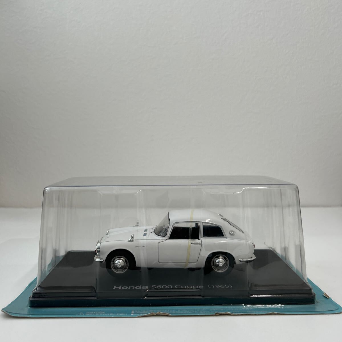 アシェット 国産名車コレクション 1/24 #21 HONDA S600 COUPE 1965 ホンダ クーペ ホワイト 旧車 ミニカー モデルカー_画像2