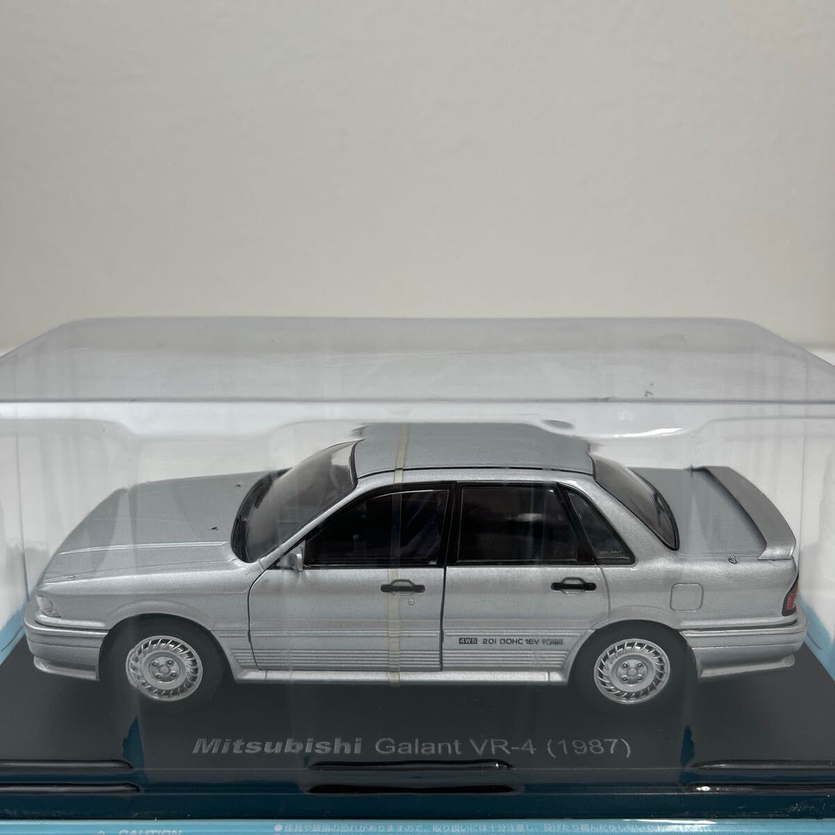 アシェット 国産名車コレクション 1/24 MITSUBISHI Galant VR-4 1987 三菱ギャラン シルバー ミニカー モデルカー_画像3