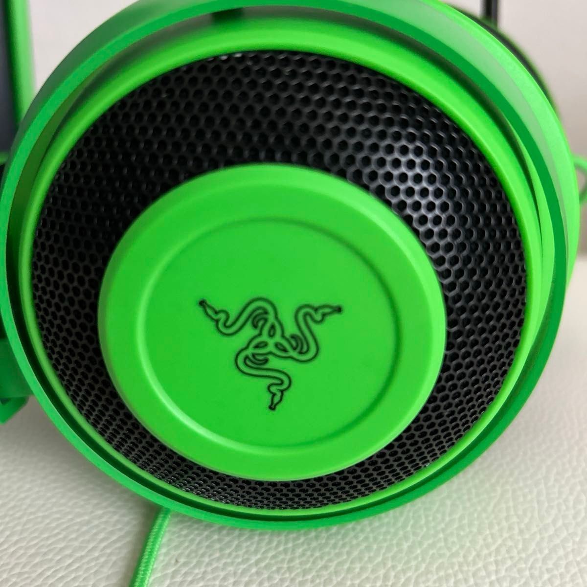 レイザー Razer Kraken Pro V2 Green Oval ステレオゲーミングヘッドセット グリーン 緑 ジャンク品