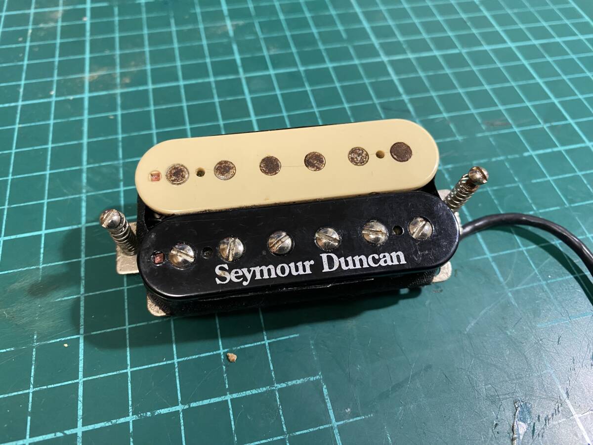 SEYMOUR DUNCAN ( セイモアダンカン ) / SH-4 JB ゼブラ ピックアップ 取り付けビス、スプリング付属 4配線20Cm 音出し確認済み！の画像1