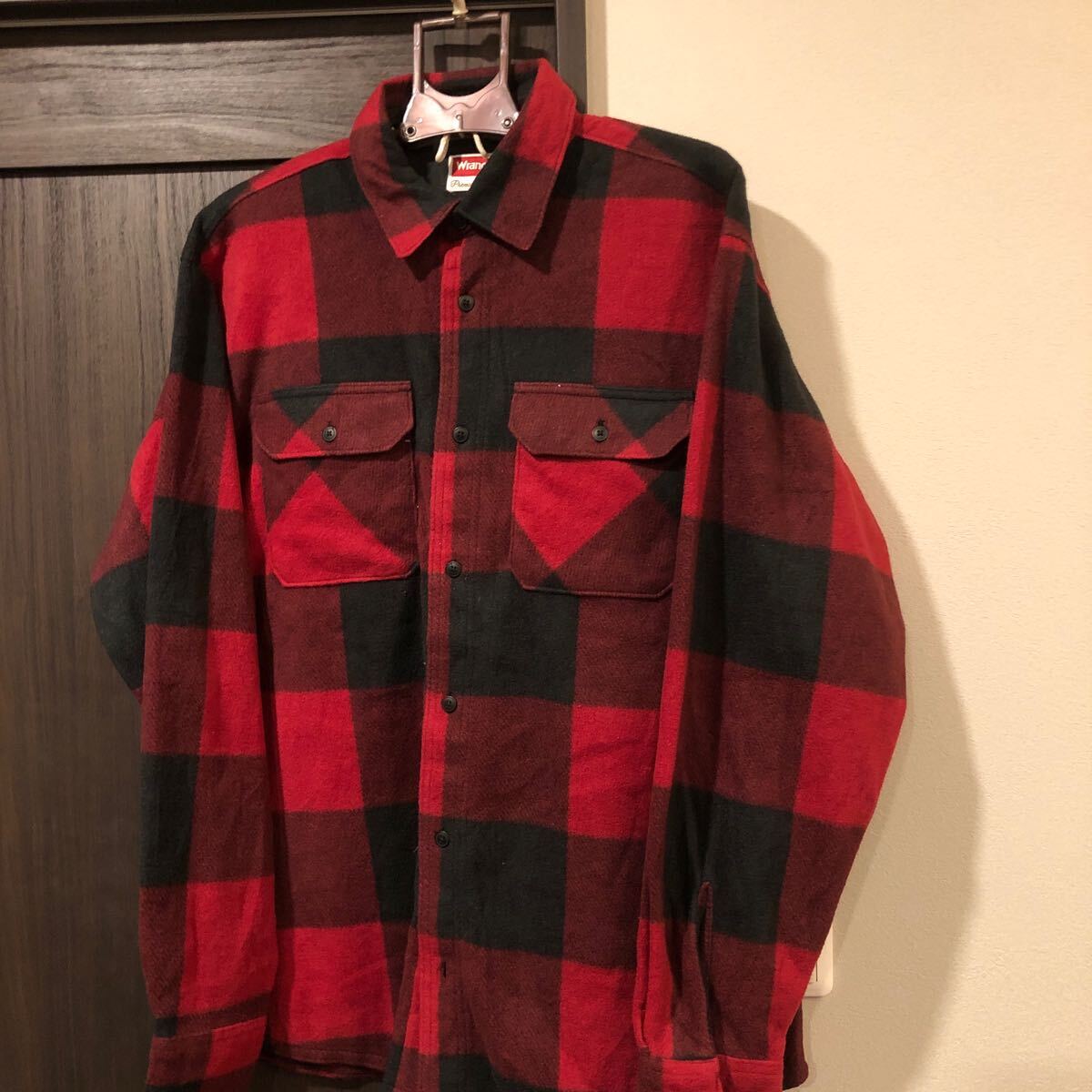 古着大量出品 Wrangler 古着 長袖 チェック 長袖シャツ ネルシャツ 70s ヴィンテージ レッド ブラック_画像2