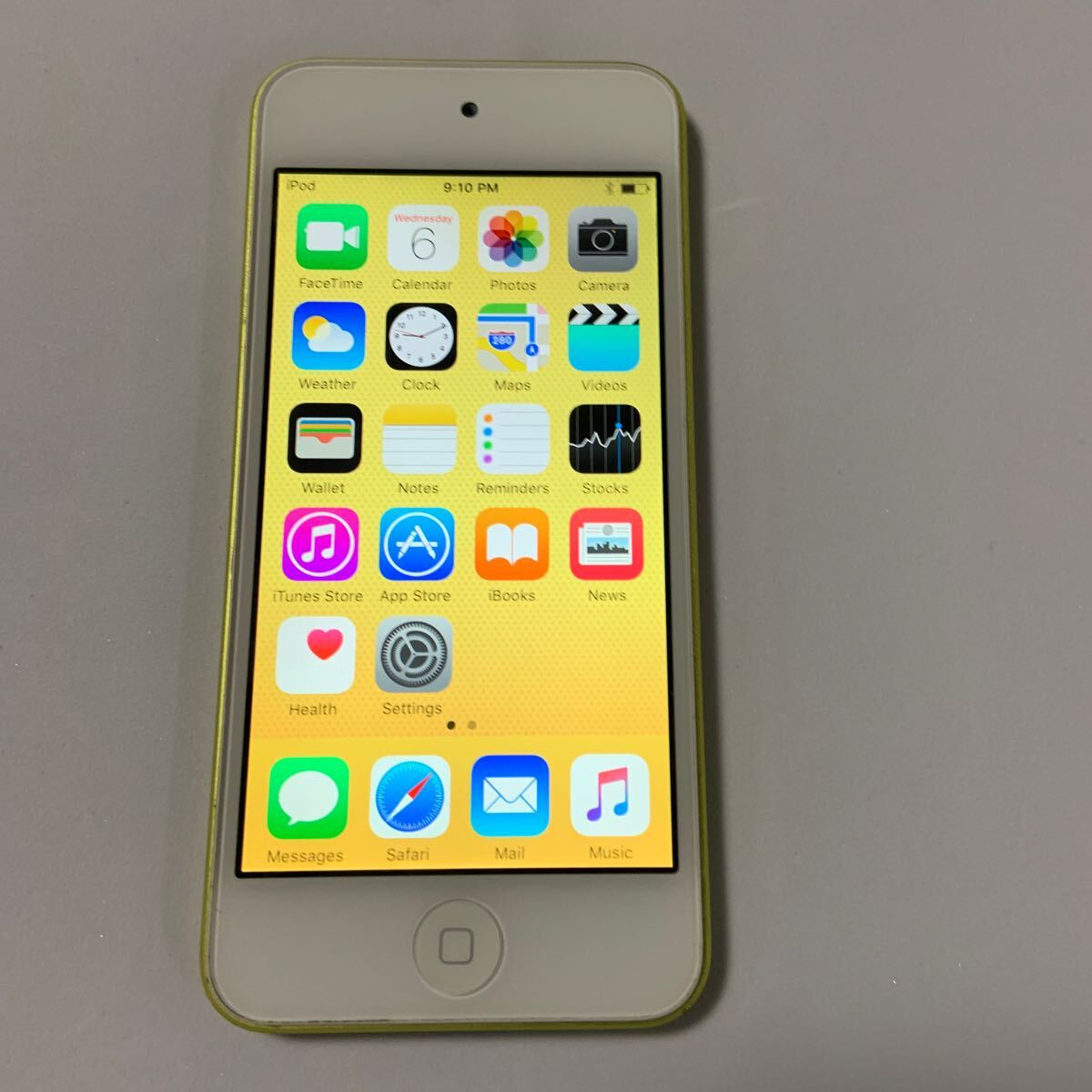 iPod touch 第5世代　16GB NGG12J/A_画像1