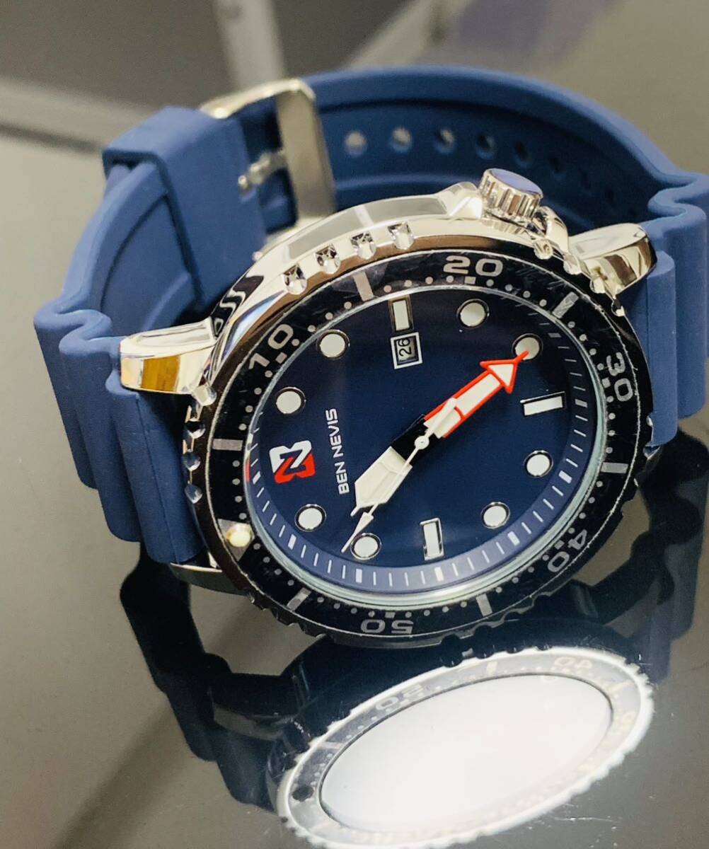 新作 メンズ腕時計 シチズンオマージュ ダイバー ズウォッチ カレンダー ベゼル可動 スーツ 防水腕時計 人気モデル 1288gの画像3