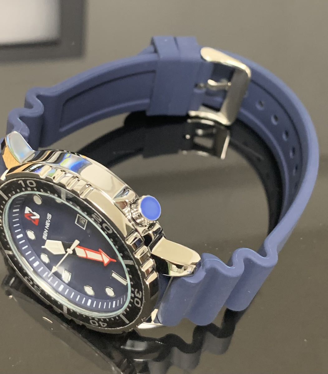 新作 メンズ腕時計 シチズンオマージュ ダイバー ズウォッチ カレンダー ベゼル可動 スーツ 防水腕時計 人気モデル 1288gの画像4
