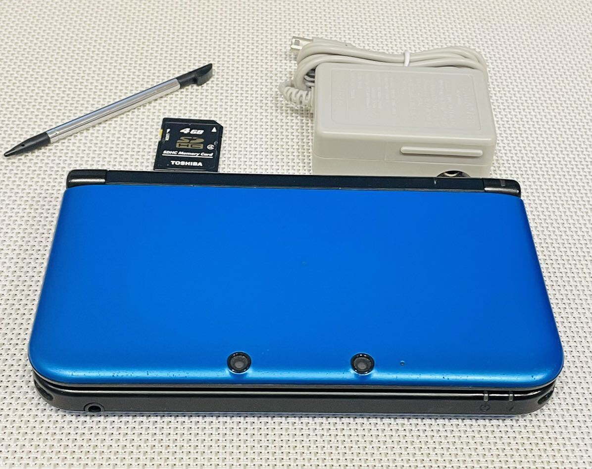 ニンテンドー3DSLL ブルーブラック 本体動作品　送料無料　付属品付き　任天堂 Nintendo _画像2