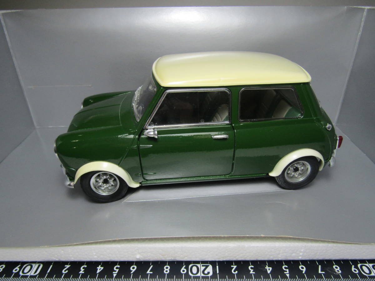 【代引可】 UK ミニクーパー 1/16 COOPER MINI 英国 フランス製 BMC GB ソリド