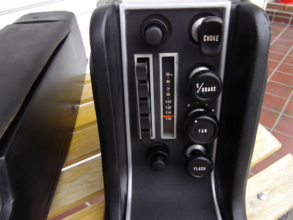 ダットサン フェアレディ SR311 SP311 後期型コンソールボックス鍵付き+ラジオコンソールAssy♪ SRL311 SPL311の画像7