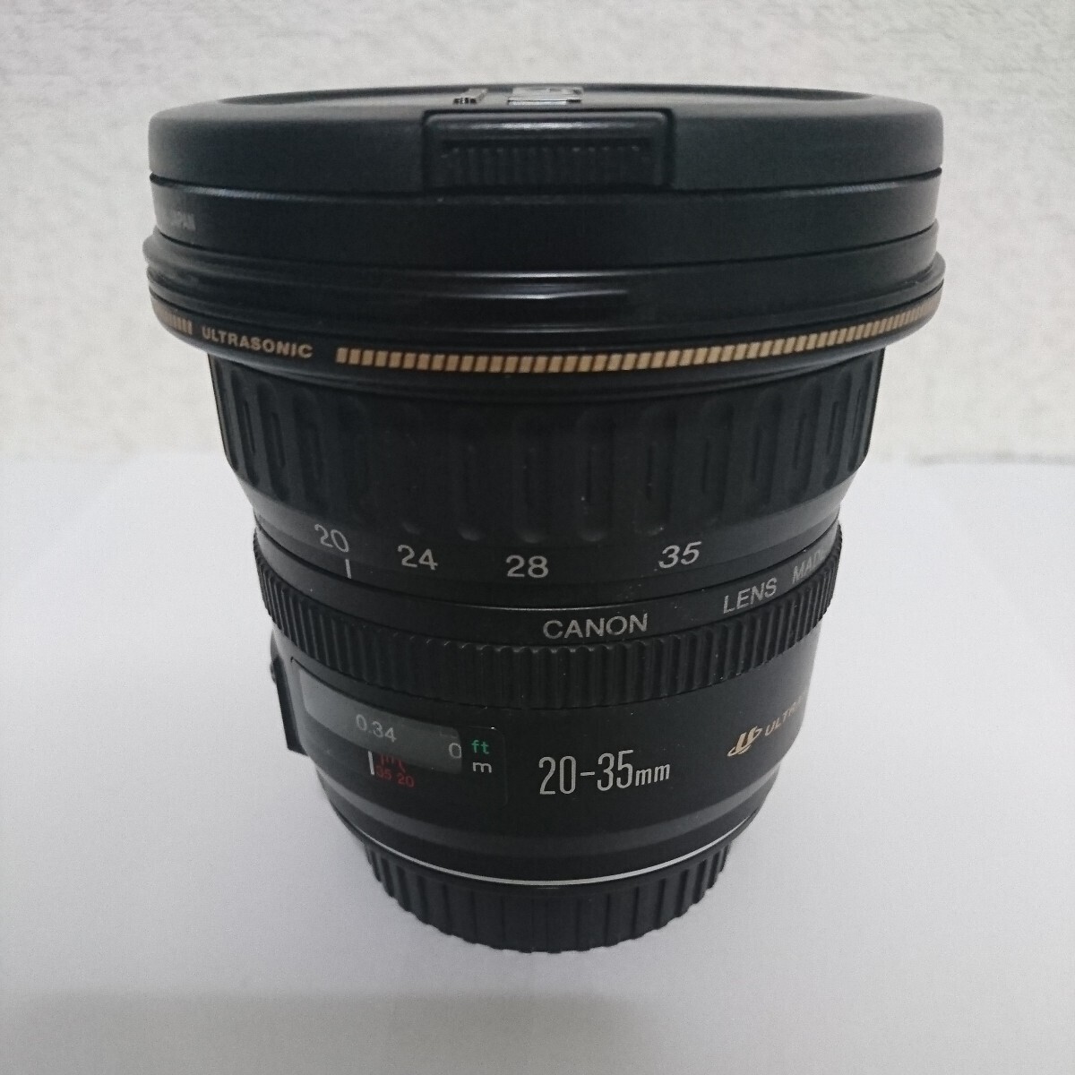 極美品 Canon EF 20-35mm F3.5-4.5 ZOOM Lens キヤノン レンズ 完動 ULTRASONIC 光学美品 両面キャップ付 の画像1