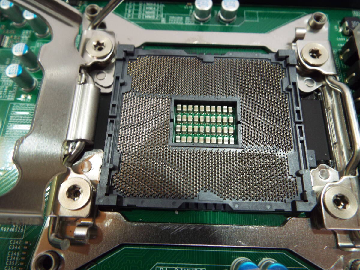 送料無料 Supermicro X9DAi LGA2011 マザーボード Extended ATX SSI EEBの画像2