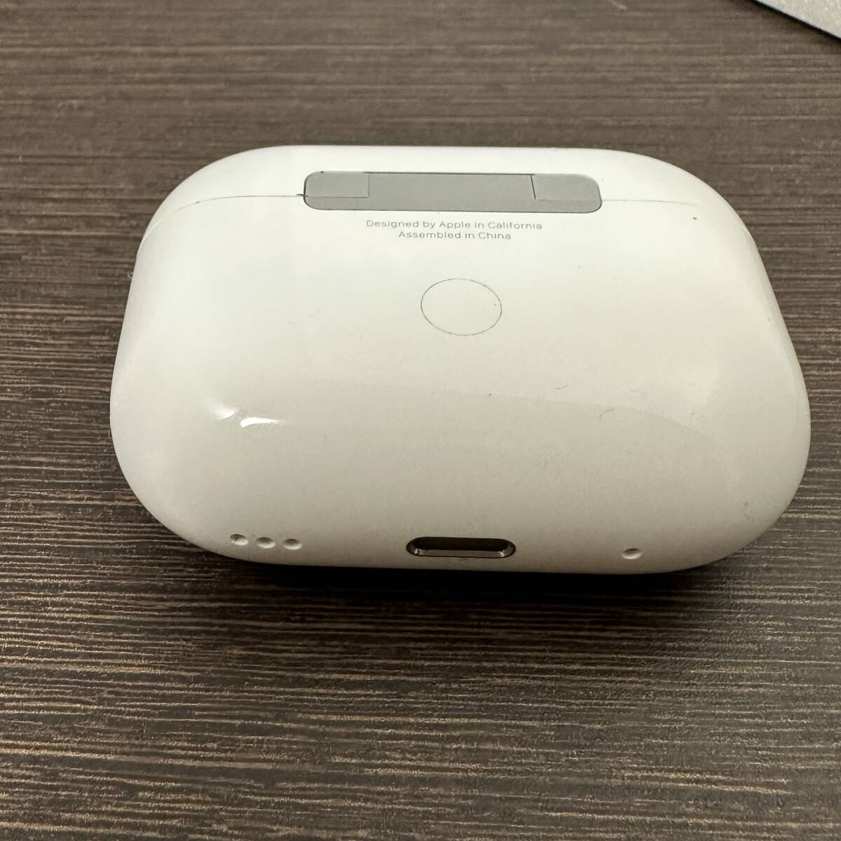 ☆★H1587【送料込み】Apple AirPods Pro MQD83J/A A2700 A2698 A2699 第2世代 AirPods Pro MagSafe 充電ケース ケーブル・箱付きの画像9