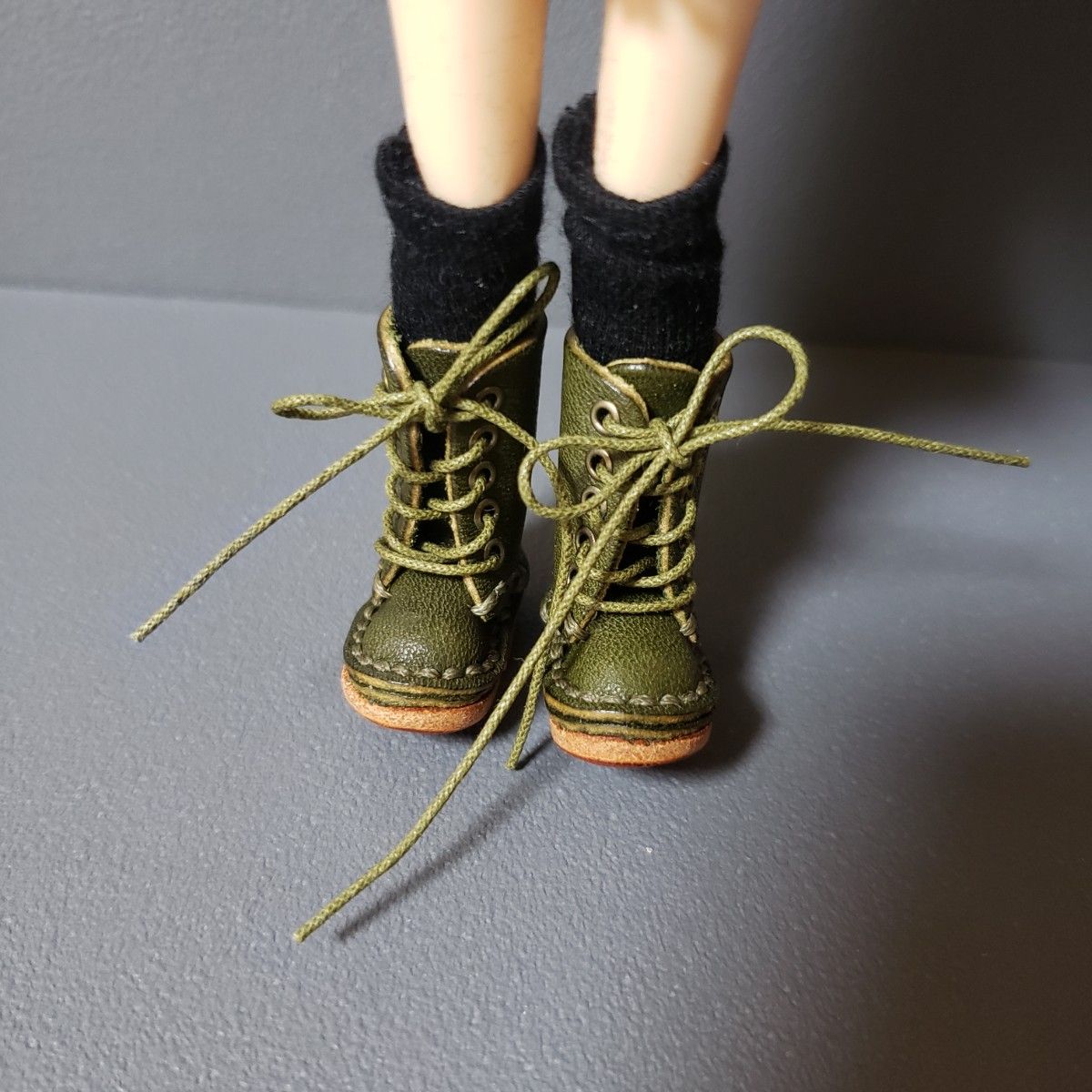 ミニチュア レザー靴  編み上げブーツ ミディサイズ 濃緑
