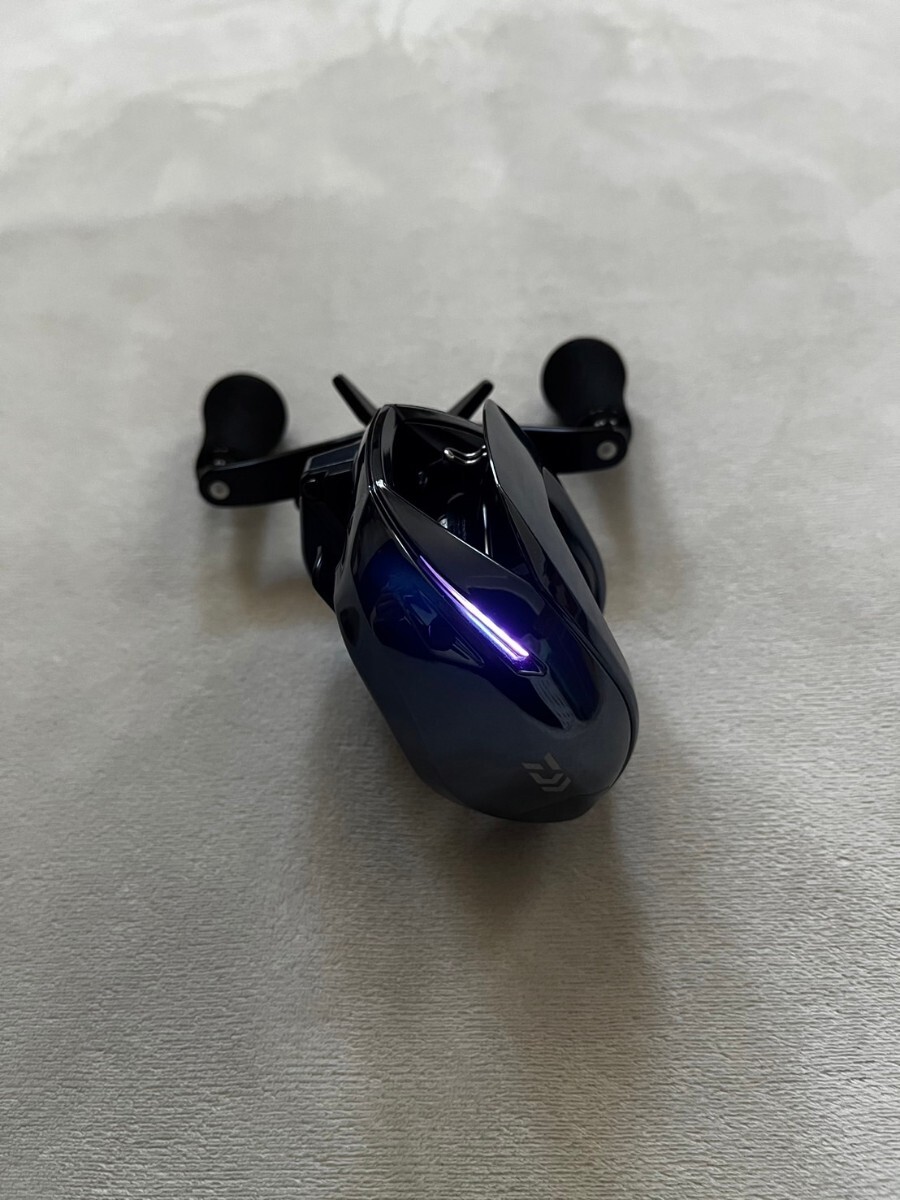 送料込★極美品★【ダイワ】IM Z リミットブレイカー XH TW HD-C 右ハンドル スマホ連携 LED搭載 コントロールスイッチ IMZ_画像4