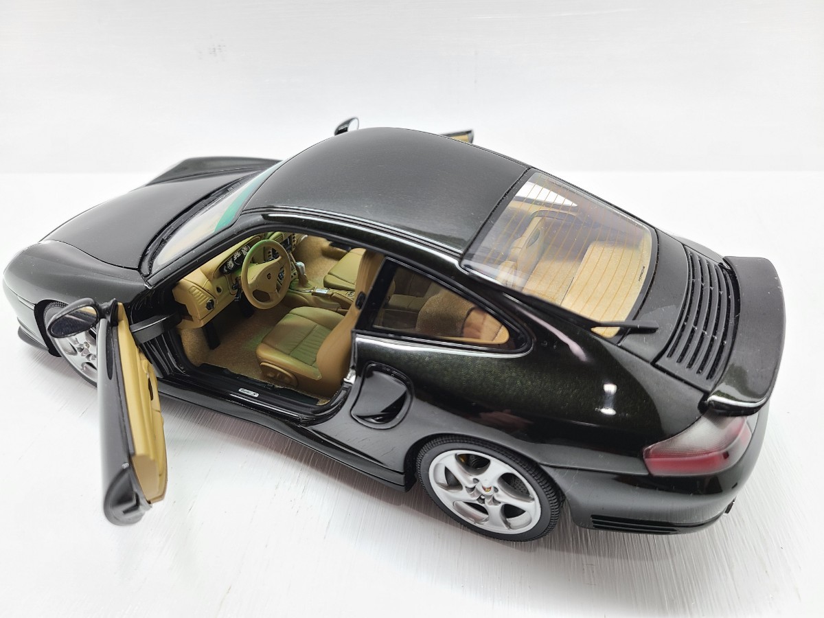 Yahoo!オークション - AUTOart 1/18 Porsche 911 turbo S オート Yahoo!オークション - AUTOart 1/18 Porsche 911 turbo S オート