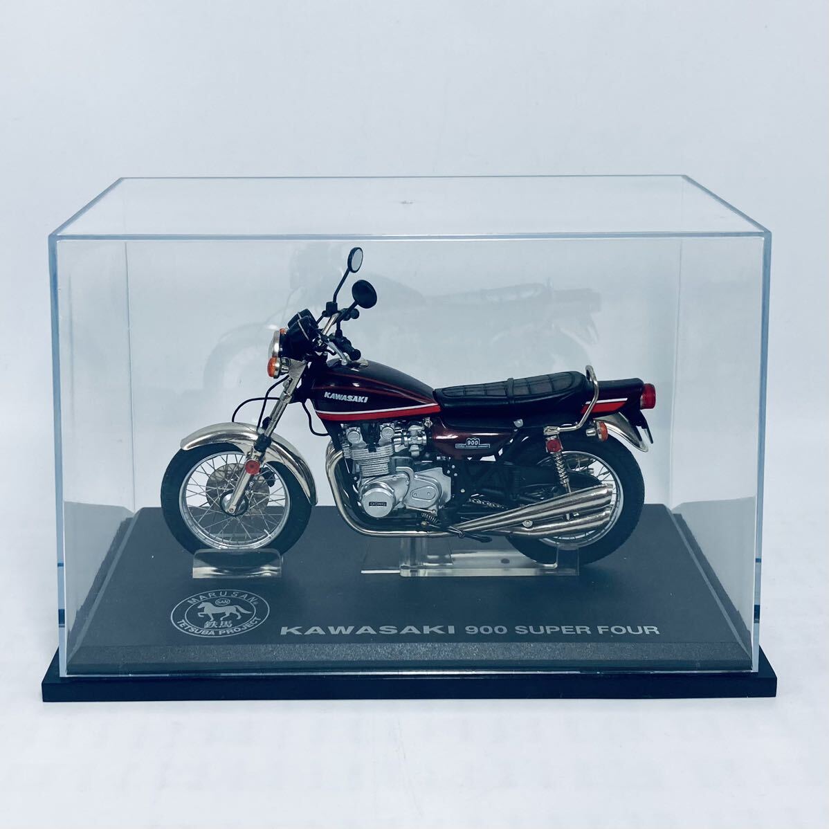 訳あり マルサン 鉄馬プロジェクト 1/18 KAWASAKI カワサキ 900 SUPER FOUR Z1 レッドストライプ _画像2