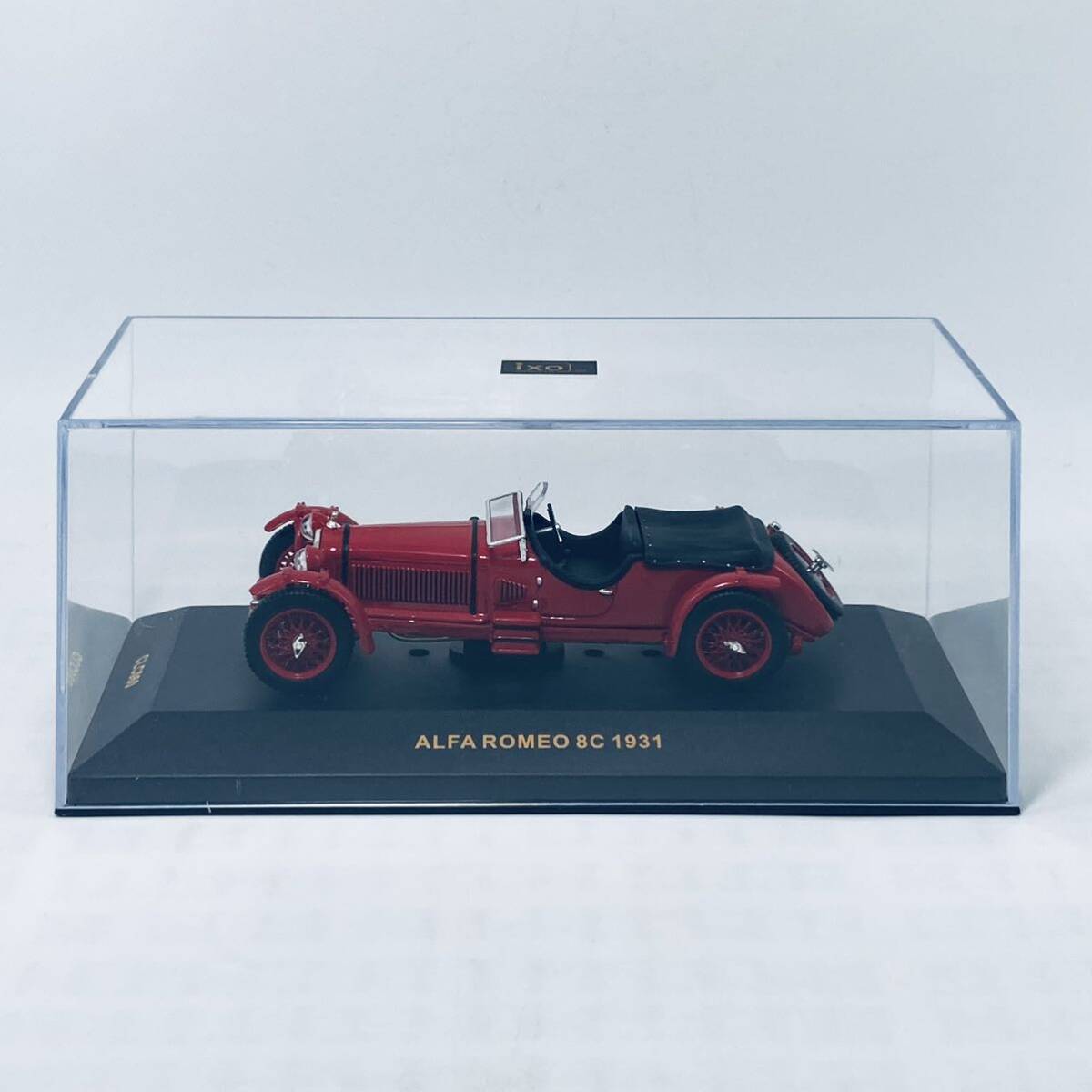 ixo イクソ CLASSIC 1/43 1931年型 ALFA ROMEO アルファロメオ 8C TIPO:B P3 ヴィットリオ・ヤーノ_画像3