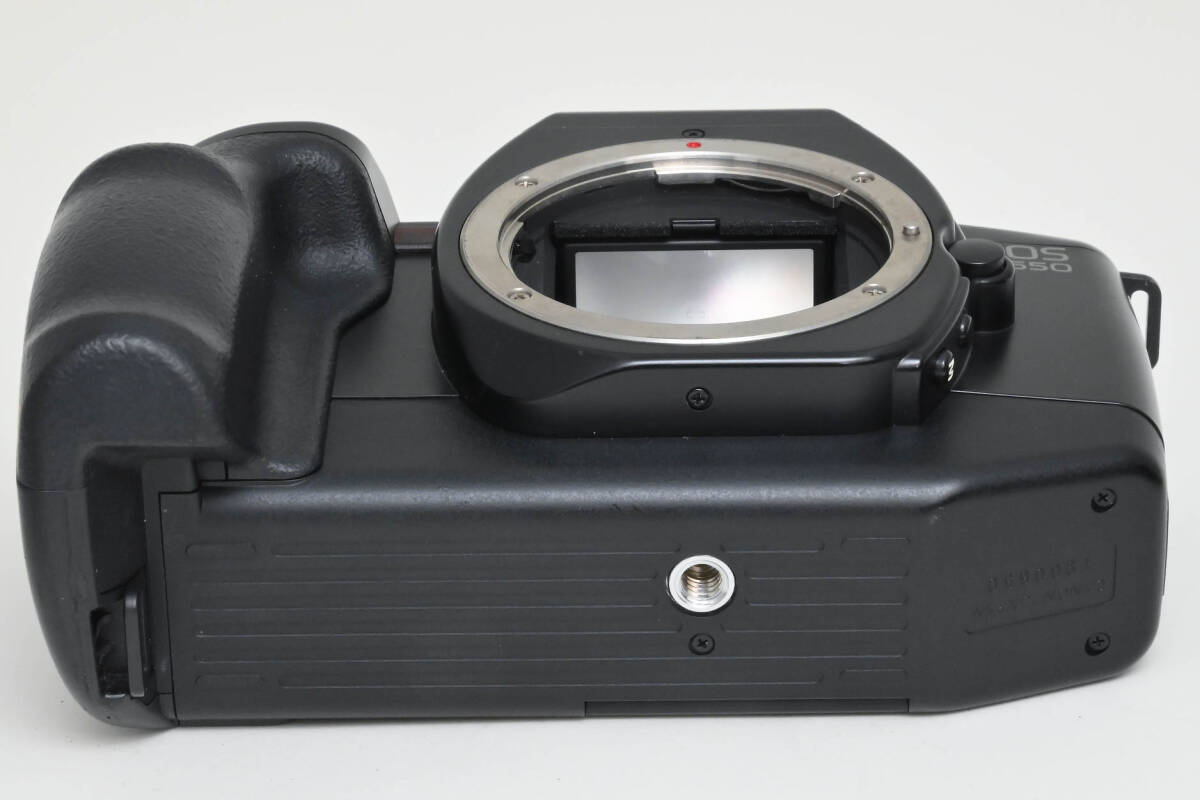 【外観特上級】Canon EOS 650 /ZOOM LENS EF 35-70mm F3.5-4.5 #t12823の画像6