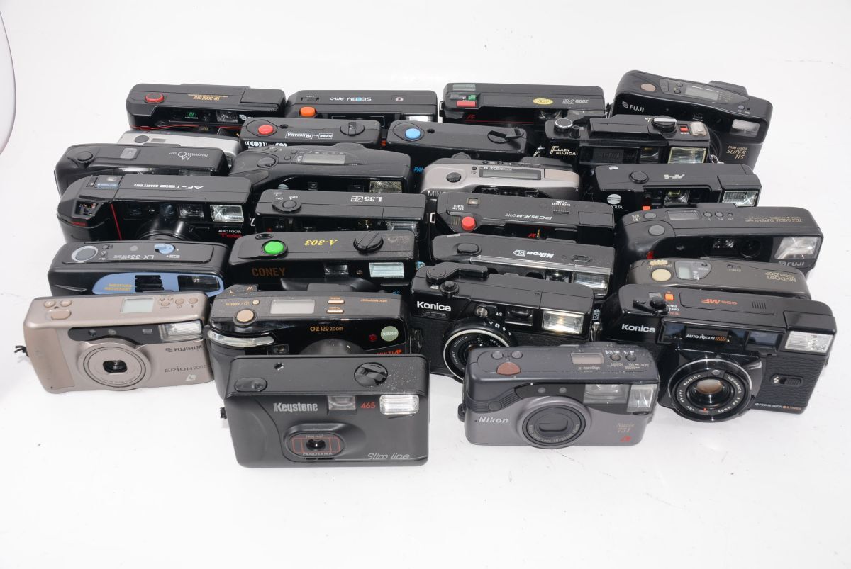 vintage トマト tomato つくば万博 コニカ 稀少 m266226 EXPO vintage トマト tomato つくば万博 コニカ 稀少 m266226 EXPO
