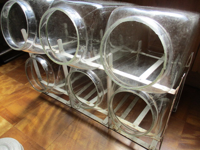 ガラス瓶６個スタンド 駄菓子屋さんディスプレイキッチン雑貨ディスプレイレトロアンィーク の画像3