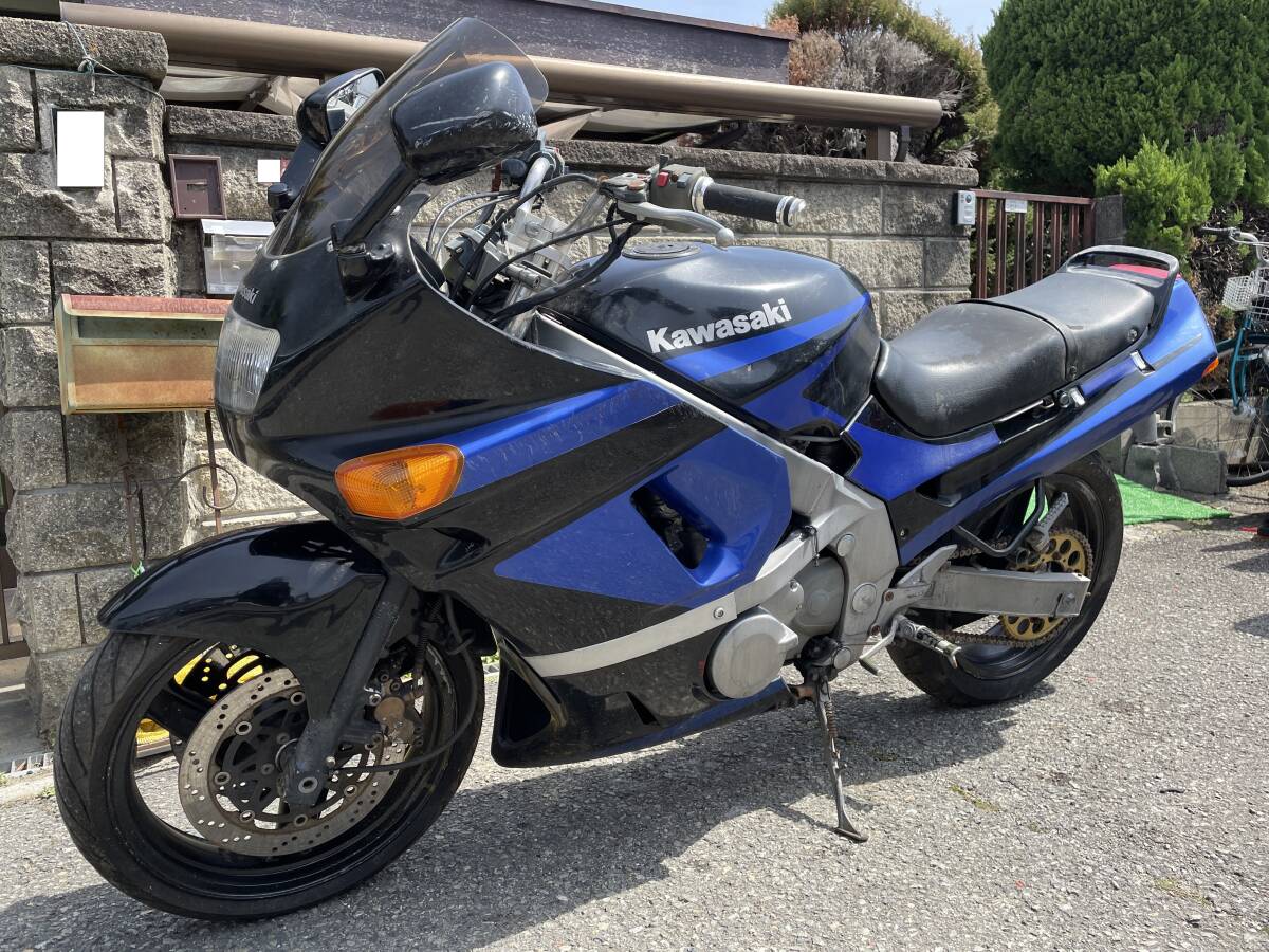 ZZR400　ZX400K　書類　鍵付き　レストアベースor部品取り車_画像4