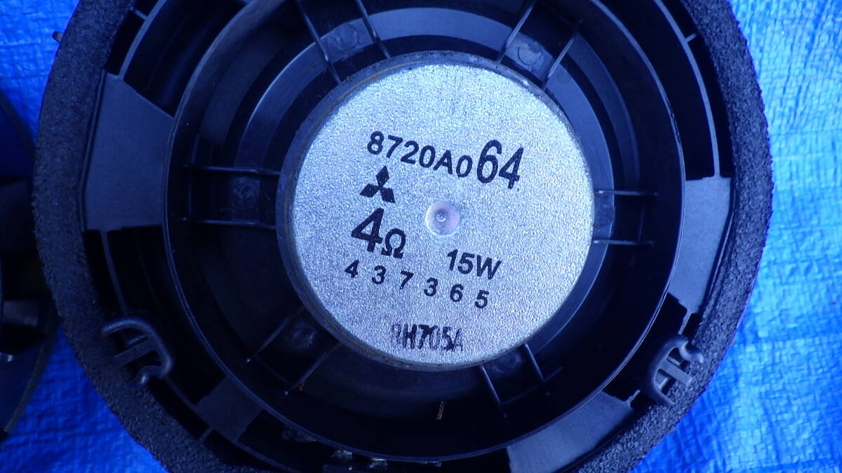H20年　三菱　デリカ　D:5　CV5W　純正　ドア　スピーカー　左右　動作品　管K0325-1_画像3