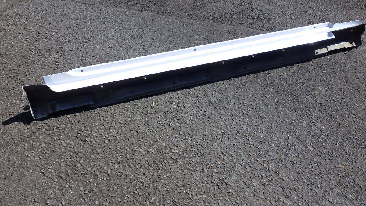  Toyota original GRX120 GRX121 GRX125 120 series Mark X side step side spoiler left right pearl white 062 tube K0330-2