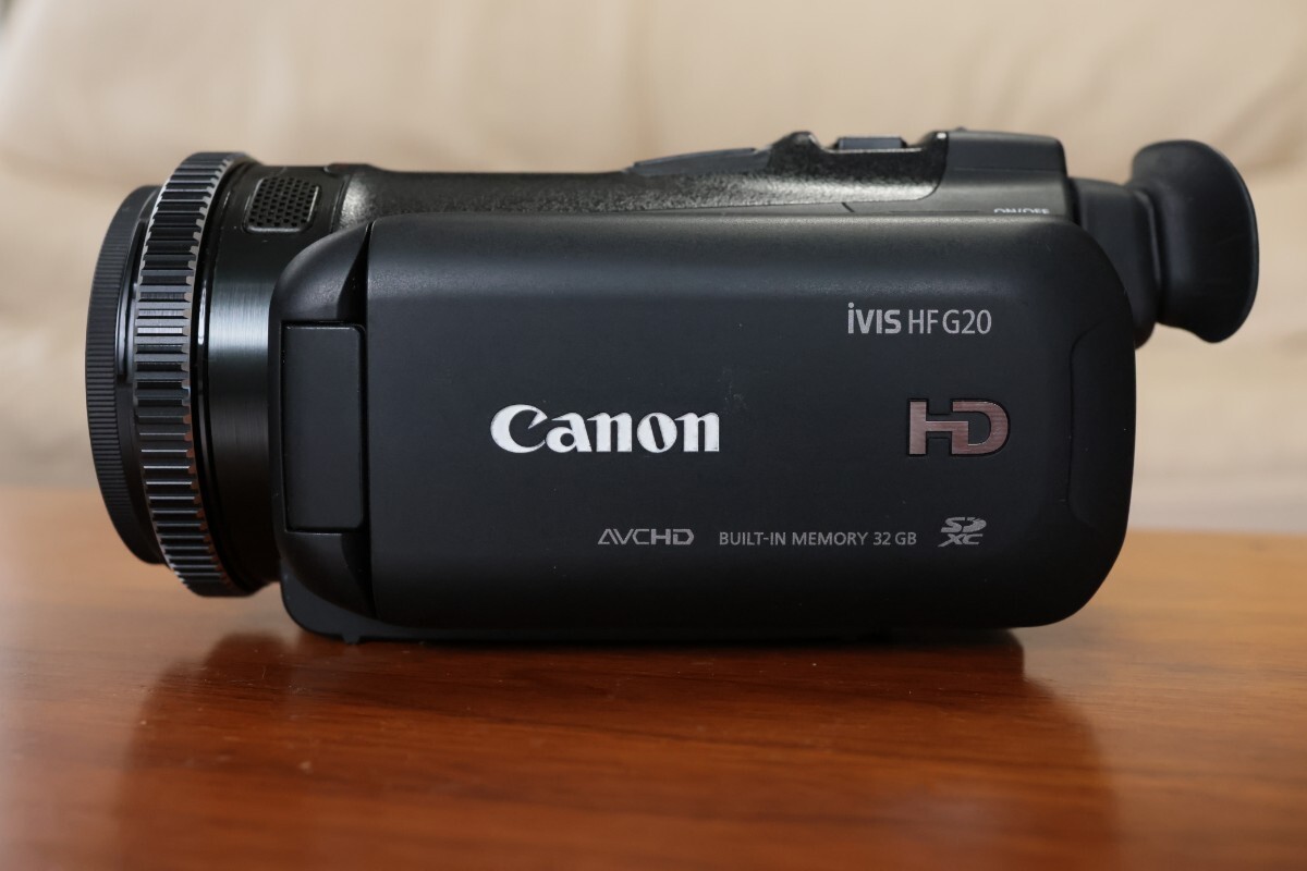 キャノン Canon iVIS HF g20 デジタルビデオカメラ_画像3