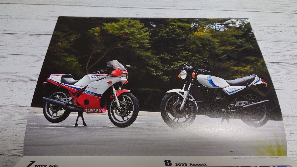 #100 Mr.Bike BG ミスターバイク BG 絶版道 カレンダー 2023 1月号付録 名車 旧車 240306_画像3