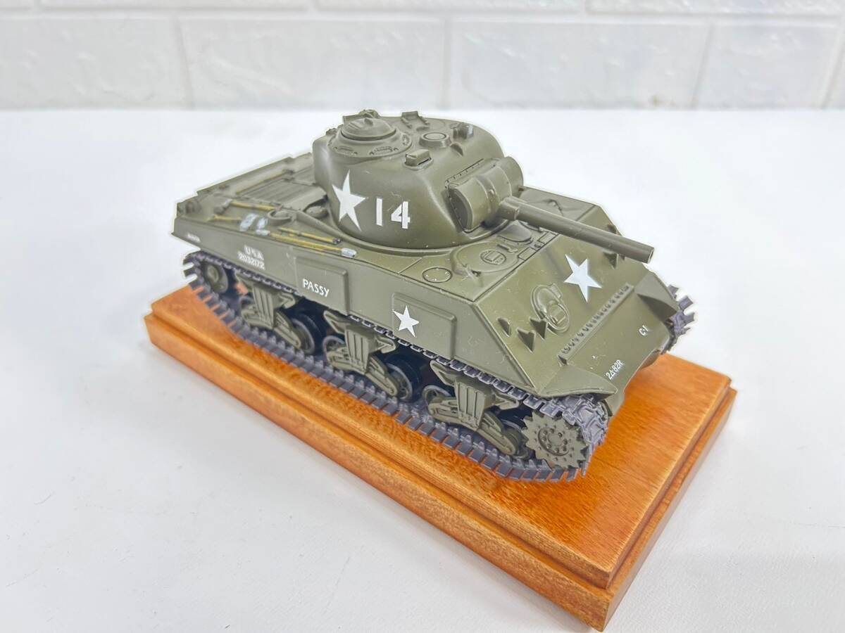 3-21-18 TOY MARK urago etc. tank army for car war . vehicle summarize minicar plastic model showcase attaching 