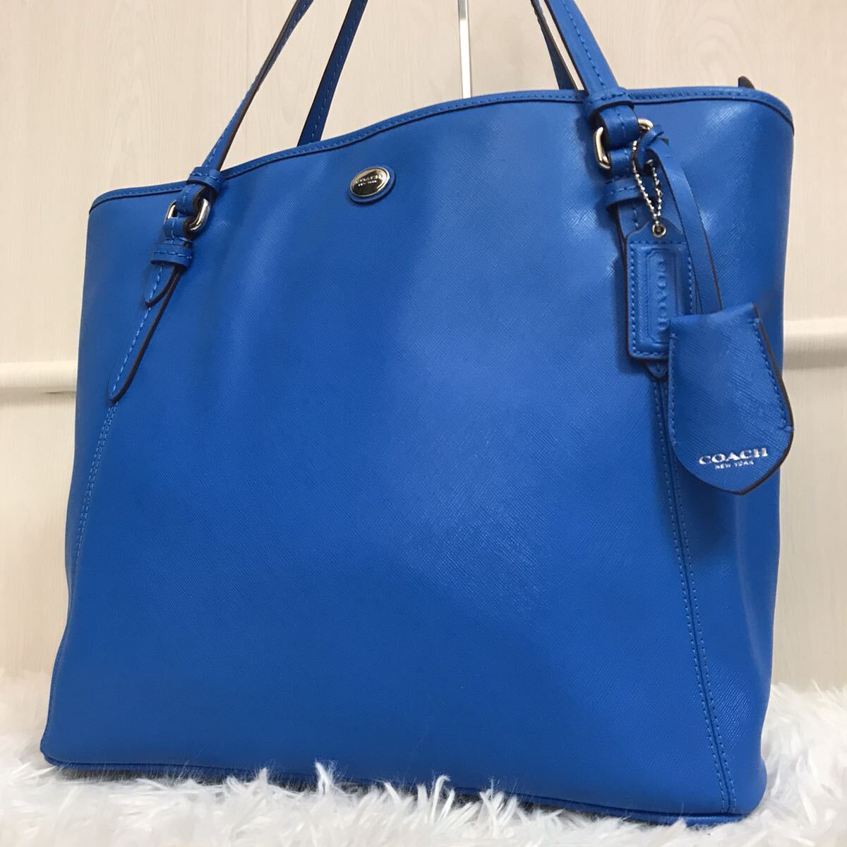 未使用級/希少色●コーチ COACH トートバッグ ハンドバッグ 肩掛け メンズ ビジネス 大容量 A4 書類かばん 青 ブルー レザー 本革 金具_画像1