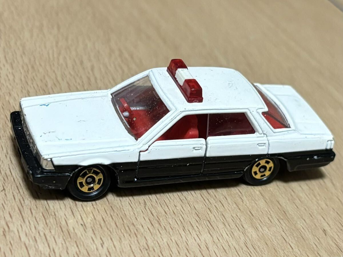 トミカ 日本製 No.58 ニッサン セドリック パトロールカー 1984年 の画像1