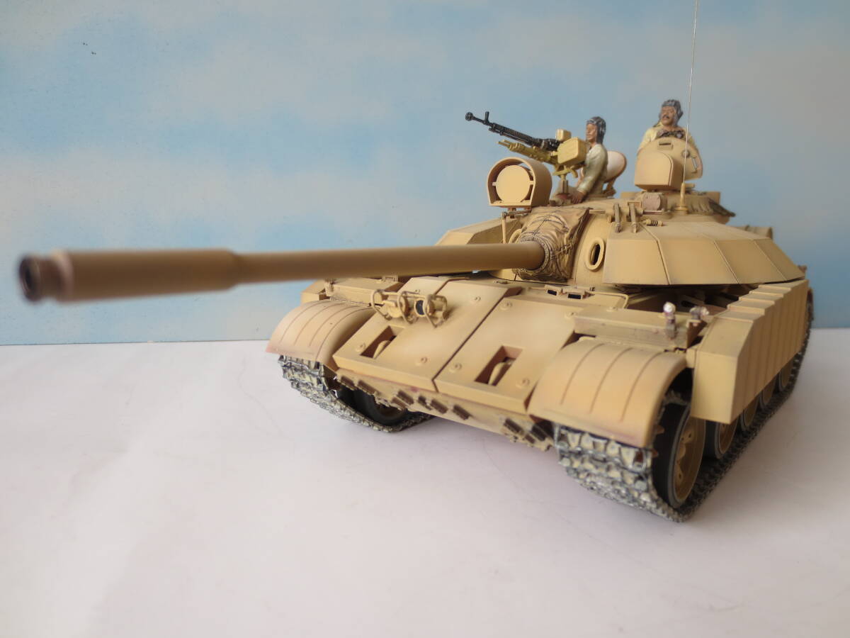 1/35 イラク軍戦車 T-55 エニグマ（タミヤ製）の完成模型の画像1