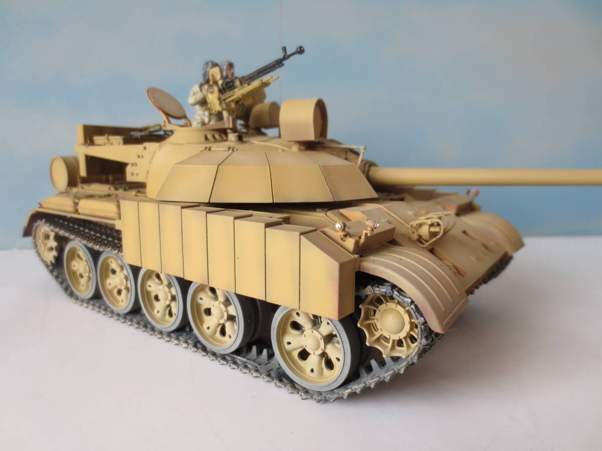1/35 イラク軍戦車 T-55 エニグマ（タミヤ製）の完成模型の画像5