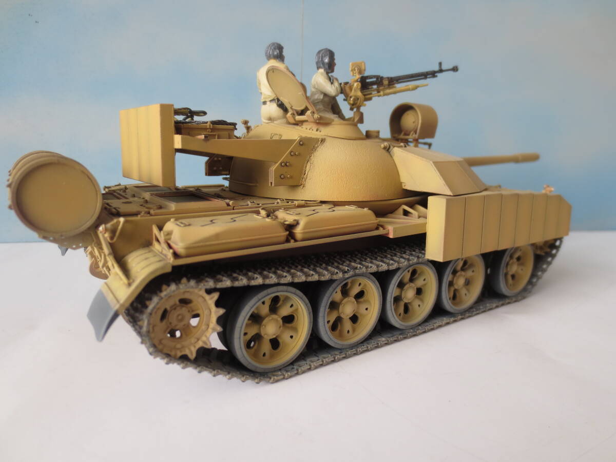 1/35 イラク軍戦車 T-55 エニグマ（タミヤ製）の完成模型の画像4