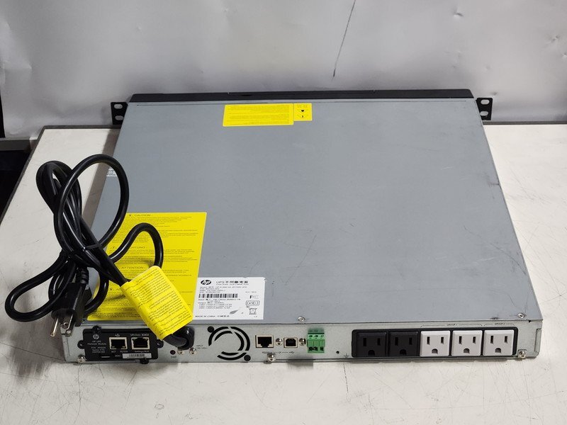 [ present condition goods ] HP 1U rack type liquid crystal console Uninterruptible Power Supply R1500 G4 JP/TWN UPS 100V correspondence output capacity 900W/1200VA AF465A attaching electrification verification only (2)