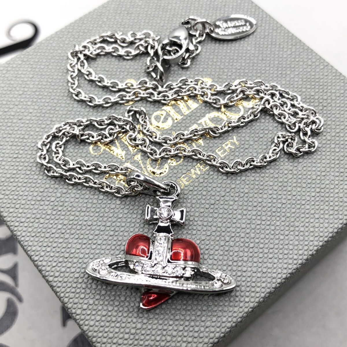 Vivienne Westwood ヴィヴィアン ウエストウッド ディアマンテ Vivienne Westwood ヴィヴィアン ウエストウッド ディアマンテ