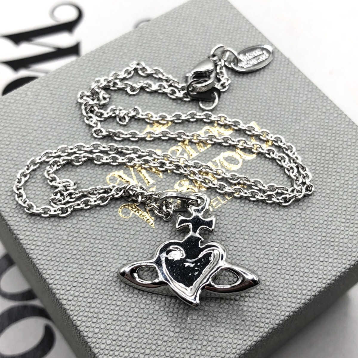 Vivienne Westwood ヴィヴィアン ウエストウッド ディアマンテ Vivienne Westwood ヴィヴィアン ウエストウッド ディアマンテ