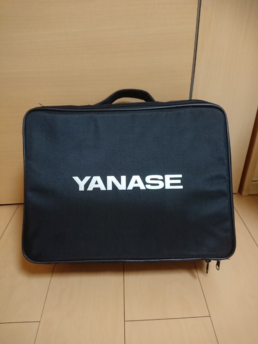 ヤナセ エマージェンシーキット Bタイプ バッグ メルセデス YANASE ベンツなどに送料込み_画像1