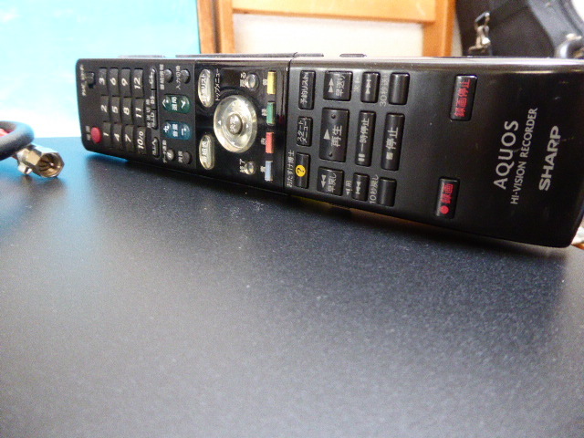 貴重！SHARP VHS一体型HDDレコーダー【DV-ACV52】純正リモコン付き作動整備極上品‘１０年FFFF＠＠保証ありの画像6