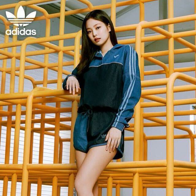 XS ジェニ着 adidas アディダス デニム ショートパンツ ショーパン 新品 デニムパンツ BLACKPINK オリジナルス デニムショーツ インディゴ