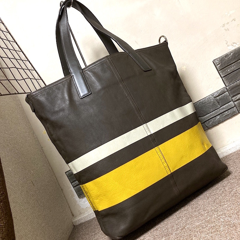 35Y240301W 超美品 COACH コーチ メンズ トートバッグ ビジネスバッグ ボストンバッグ 検 ブリーフケース ショルダー リュック レザー 革_画像2