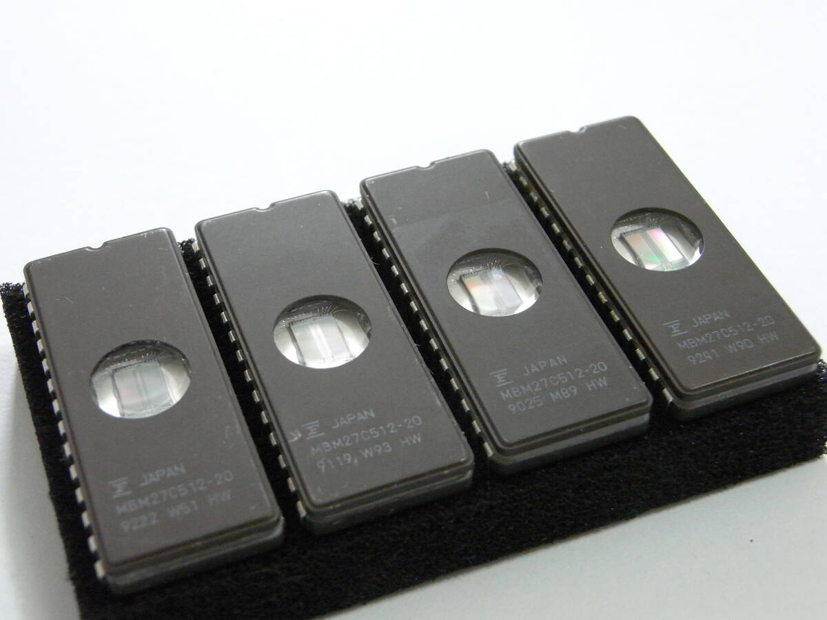 * FUJITSU. EPROM. MBM27C512. 8 piece set beautiful goods ( erasure has confirmed ) A-304*