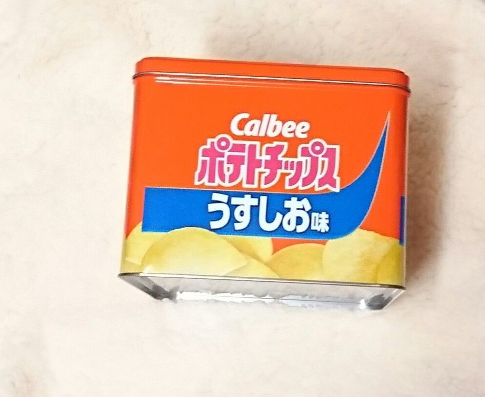 非売品　空き缶　カルビー　ポテトチップス　うすしお味　2分の一斗缶ver2