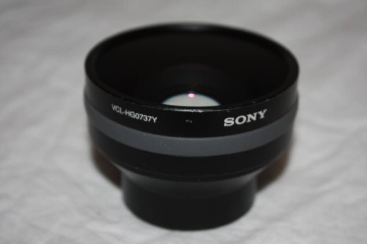 SONY VCL-HG0737Y wide conversion lens ( search :PXW-,PMW-,HDR-,HXR-,DSR-,HVR-,Panasonic,AG-AC,AJ-PX,Canon HXG1)