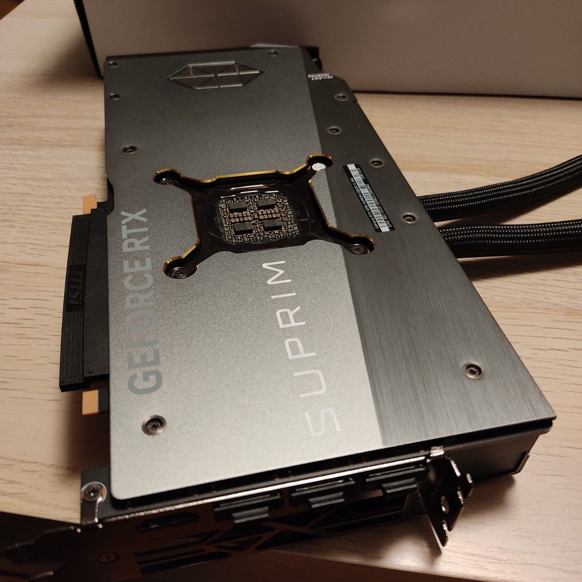 MSI GeForce RTX 4090 SUPRIM LIQUID X 24G 水冷 グラフィック MSI GeForce RTX 4090 SUPRIM LIQUID X 24G 水冷 グラフィック