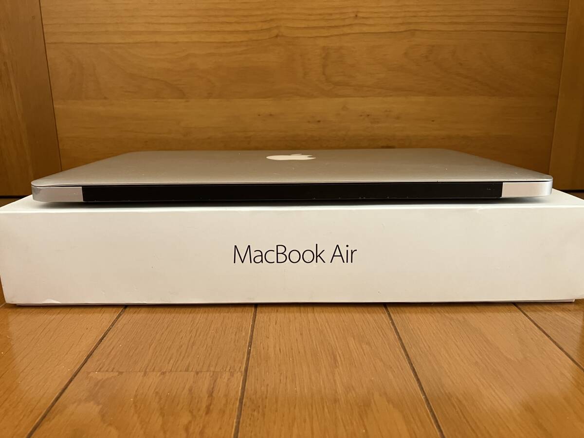 ジャンク　Apple Macbook Air 11インチ　A1465 _画像4