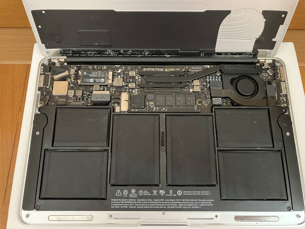 Yahoo!オークション - ジャンク Apple Macbook Air 11インチ A1465 Yahoo!オークション - ジャンク Apple Macbook Air 11インチ A1465