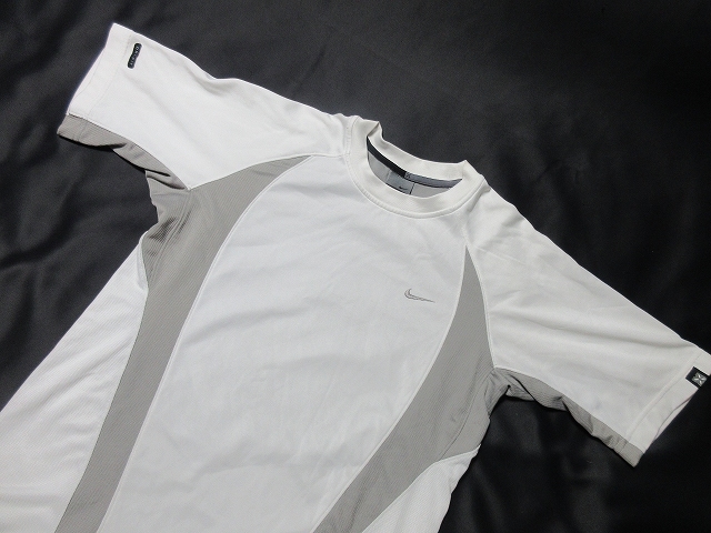M-874★ナイキ・DRI-FIT♪白xグレー/半袖Tシャツ(M)★_画像2