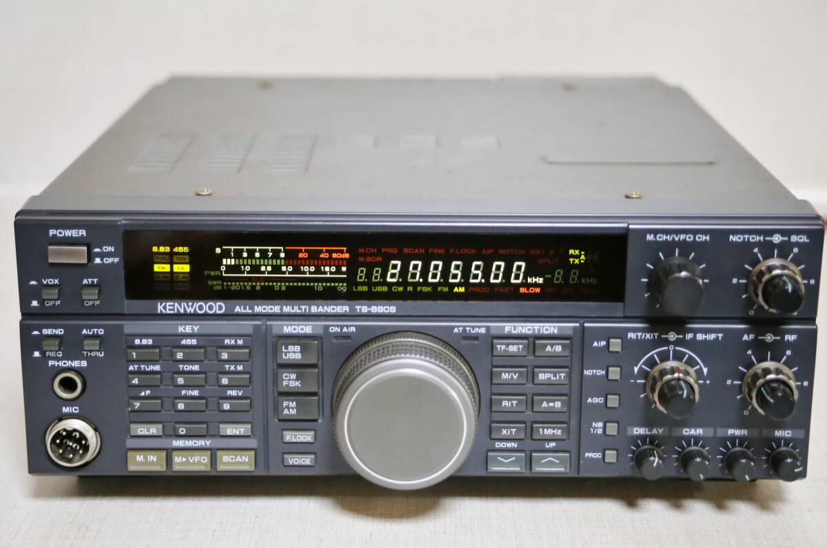 ケンウッド TS-690S HF/50MHz オールモード 無線機 ゼネカバ送信改造済1.62～30MHz オートアンテナチューナー付 CB無線の画像1