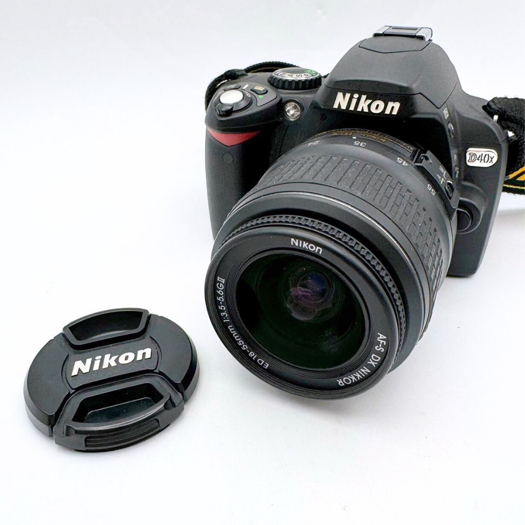 Nikon D40X AF-S DX NIKKOR 18-55mm 1:3.5-5.6GII ED デジタル一眼レフカメラ 本体 レンズの画像1
